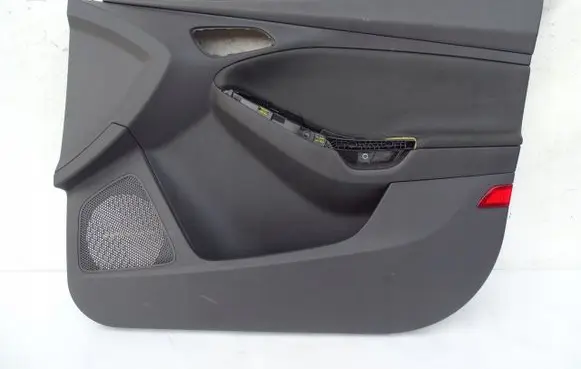 Ford Focus Front door card panel trim