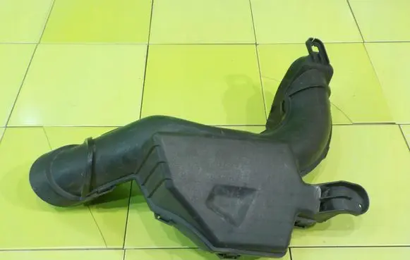 Nissan Juke I F15 Intercooler hose/pipe 3YM00 XP211
