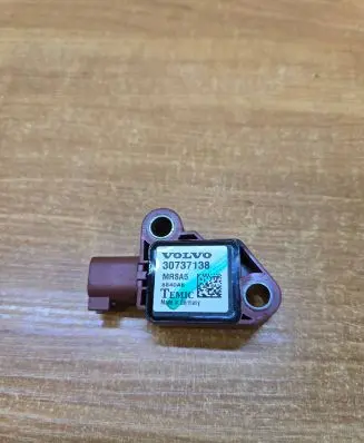 Volvo S80 Airbag deployment crash/impact sensor 8840A6 30737138