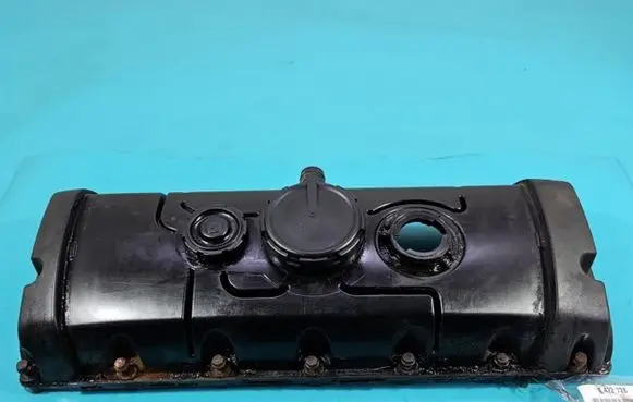 Rocker cam cover