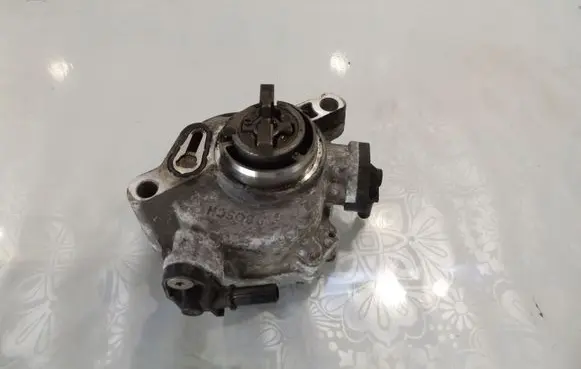 Citroen C3 Picasso Vacuum pump