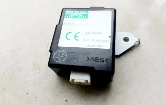Toyota RAV 4 (XA20) Door control unit/module 8974142151 89741-42151