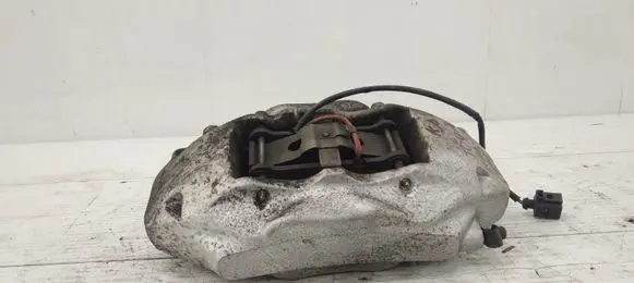 Volkswagen Touareg I Front brake caliper