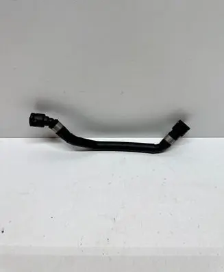 BMW 5 G30 G31 Engine coolant pipe/hose 8579940
