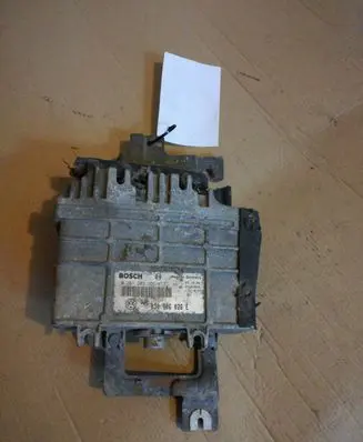 Volkswagen Polo III 6N 6N2 6NF Engine control unit/module 0261203456