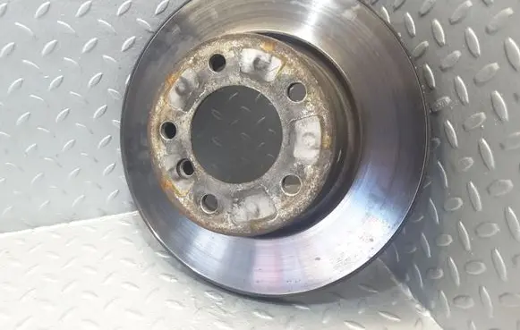 BMW 1 E81 E87 Front brake disc 6854997