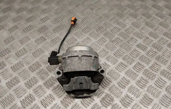 Audi A8 S8 D4 4H Engine mount bracket 4G0199381LB