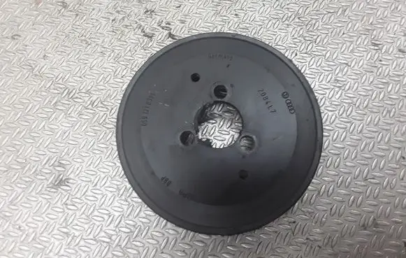 Audi A6 S6 C6 4F Water pump pulley 059121031L