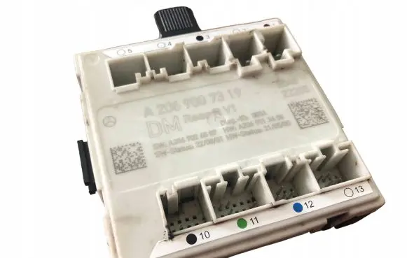 Mercedes-Benz C W206 Door control unit/module A2069007319