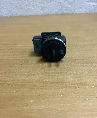 Mercedes-Benz A W168 Turbo solenoid valve A0005450527 F5422