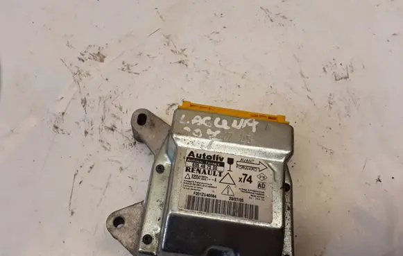 Renault Laguna II Airbag control unit/module 605487500 8200412021 216190878
