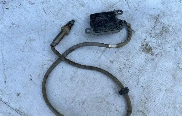 Renault Trafic III (X82) Lambda probe sensor 227908539R
