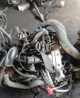 Peugeot 607 Engine 