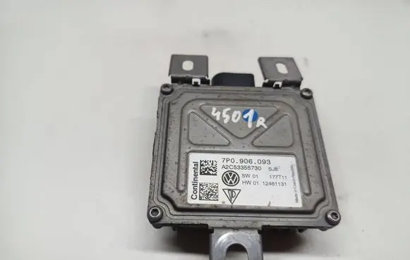 Volkswagen Touareg II Fuel injection pump control unit/module 7P0906093 12461131 A2C53355730