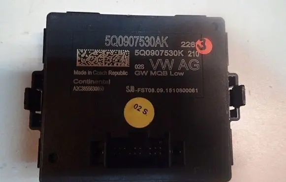 Audi A3 S3 8V Gateway control module 5Q0907530AK