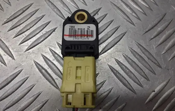 Toyota Aygo AB10 Airbag deployment crash/impact sensor 89831-0H010
