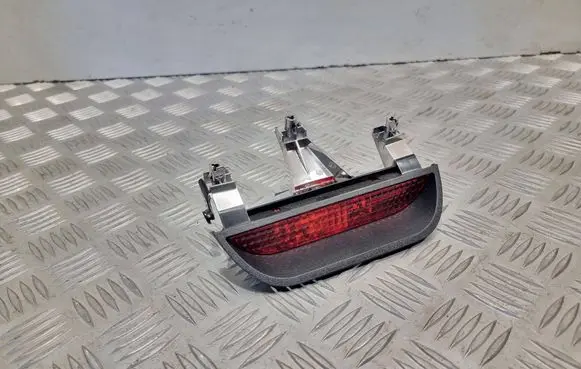 Dacia Duster Third/center stoplight 265900027R 03434000A