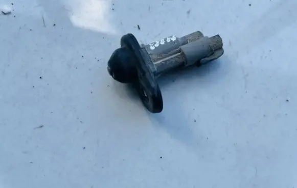 Opel Zafira A Front door sensor 09153611
