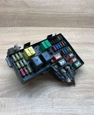 Rover 620 Fuse box set YQE102190 121315082598