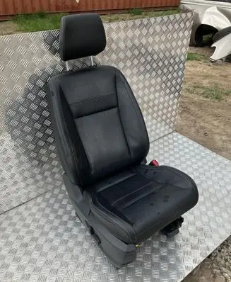 Ford Ranger Front passenger seat DG8895