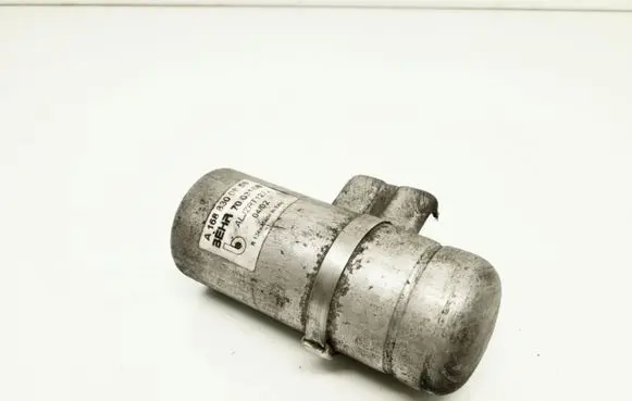 Mercedes-Benz Vaneo W414 Air conditioning (A/C) air dryer A1688300858 7003168