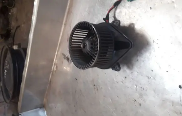 Peugeot 607 Heater fan/blower