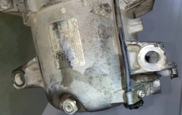Isuzu D-Max Air conditioning (A/C) compressor (pump) 8880839230