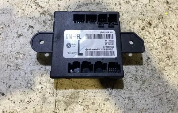 Chrysler Pacifica Door control unit/module 68316561AB 3B1906006JC 2841584909300