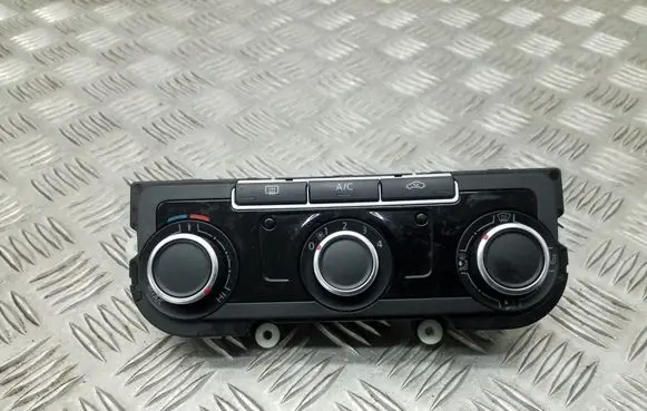 Volkswagen Golf VI Climate control unit 7N0907426BG