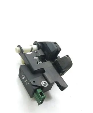 Land Rover Discovery 3 - LR3 Tailgate lock latch 51247016047 CWC500030