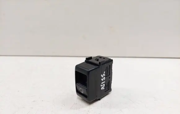 Nissan Murano Z51 Seat control switch 8901B