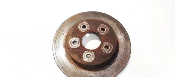 Ford Focus C-MAX Rear brake disc neventiliuojamas