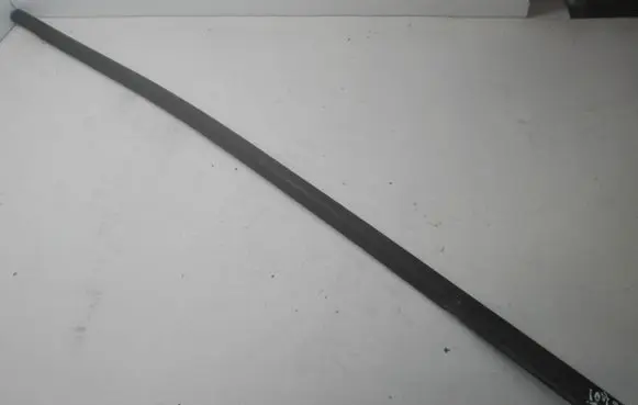 Volkswagen PASSAT B6 Rubber seal front door window/glass 3C4837477
