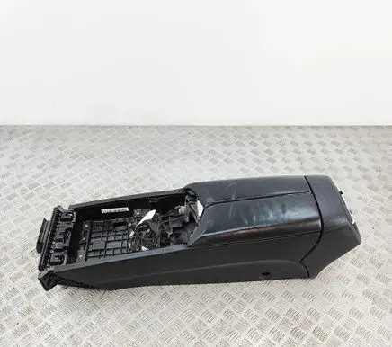 Maserati Ghibli Center console 105088372C
