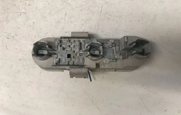 Tail light part