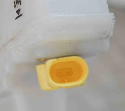 Master brake cylinder