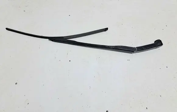 Honda Civic Front wiper blade arm 