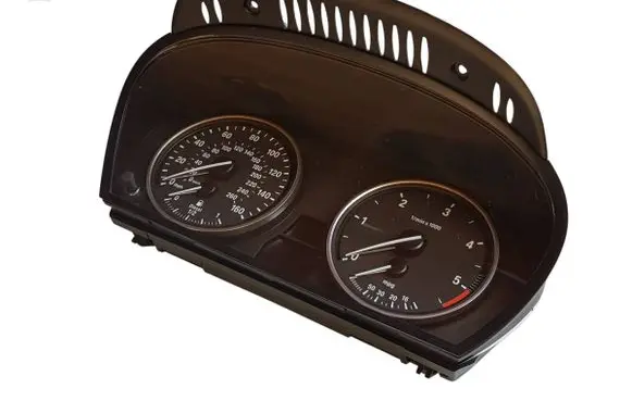 BMW 5 E60 E61 Speedometer (instrument cluster) 9177262 62119177262 6965359