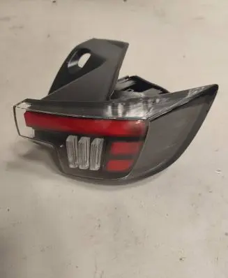 Opel Mokka B Rear/tail lights 9861639080