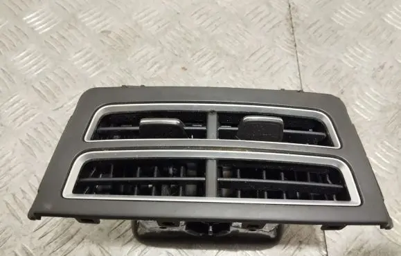 Tesla Model S Rear air vent grill 600601600D