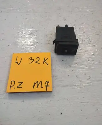 Audi A3 S3 8L Seat heating switch 8L0963563C