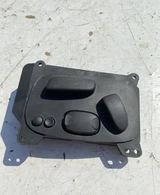 Land Rover Discovery 4 - LR4 Seat control switch AH2214B566BA