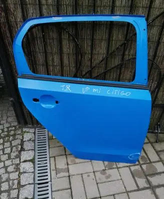 Volkswagen Up Rear door 1S4833622