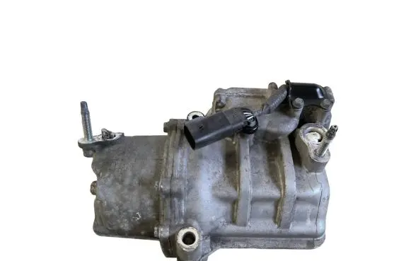 Chrysler Pacifica Air conditioning (A/C) compressor (pump) P68237995AE AKJ200A112D 68237995AE