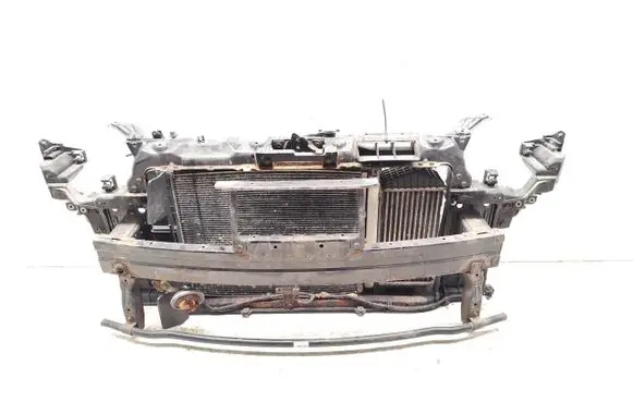 Hyundai i30 Radiator support slam panel