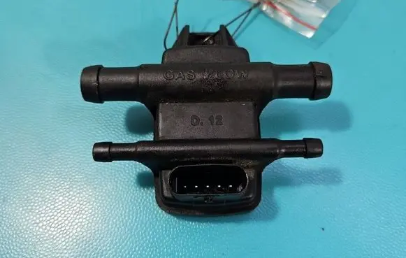 Ford Mondeo MK IV LP gas reducer temperature sensor 463500000 IMPRK1592459