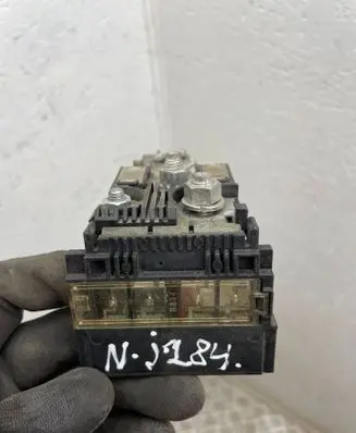 Nissan Juke I F15 Positive wiring loom 