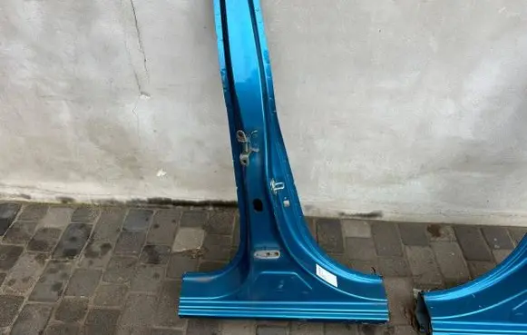 Mitsubishi Space Star Pillar (middle) 