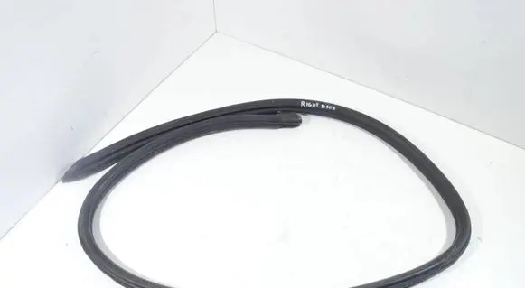 Porsche 911 996 Front door rubber seal 99653707600 99653707604 99653707605