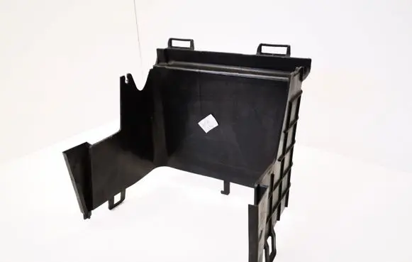 Volkswagen PASSAT B7 Battery box tray cover/lid 3C0915335